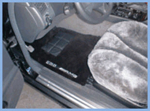 Sheepskin Car Mats Keep Your Feet Warm And Floor Clean